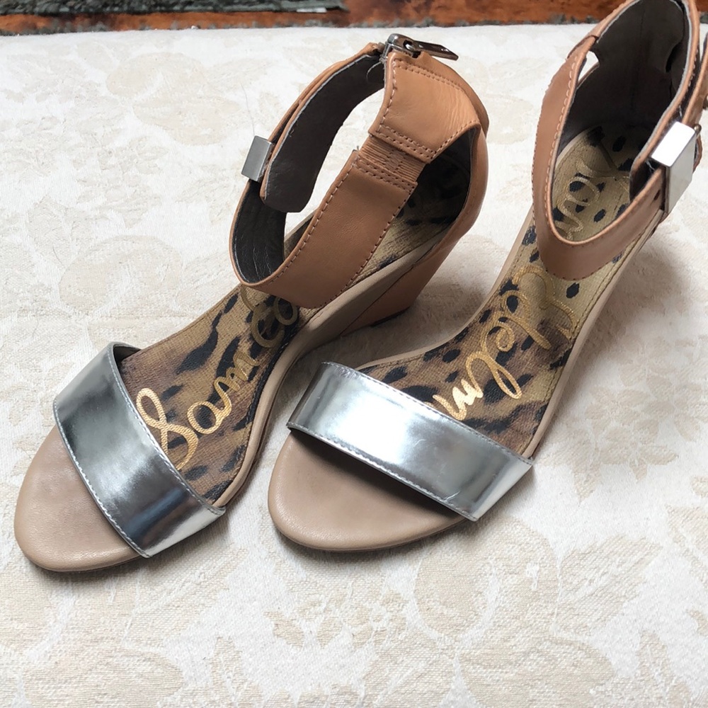 Sam Edelman - Picture 2 of 6